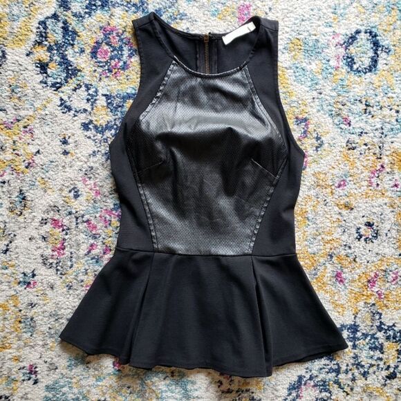 Lush faux leather top - Picture 1 of 13